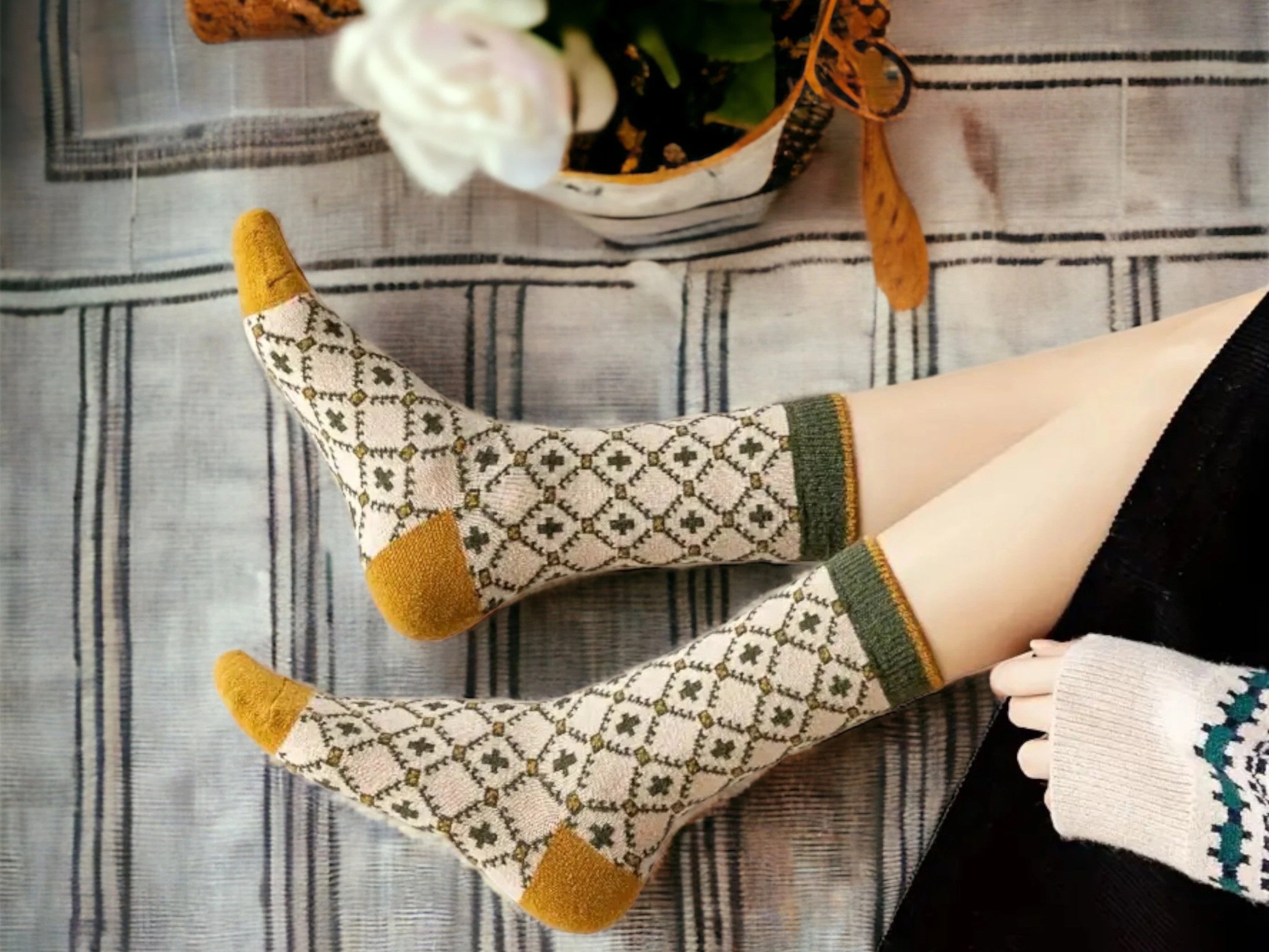 Heritage Knit Wool Socks for Women & Girls - Cozy Vintage Winter Socks, Perfect Christmas Gift